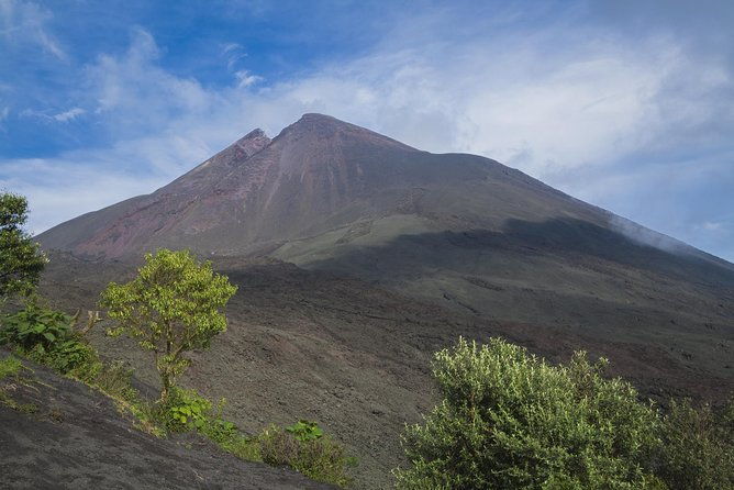 pacaya-volcano-day-trip-from-antigua