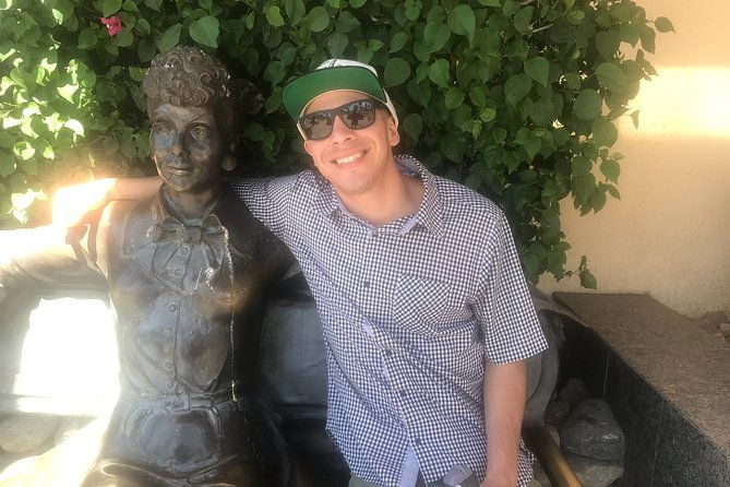 palm-springs-team-trivia-hunt-new-mobile-game-app