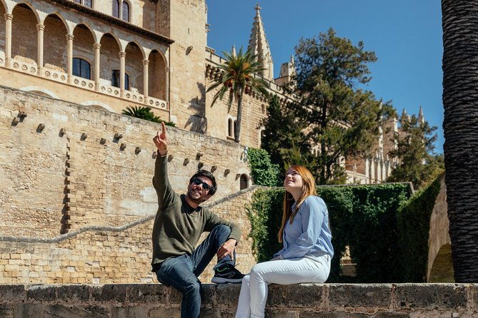 palma-cathedral-surroundings-private-tour-with-ticket-included