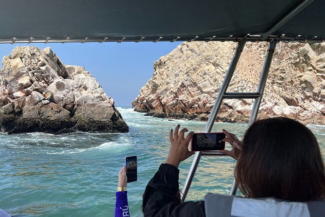 paracas-ballestas-islands-paracas-national-reserve-candelabro-and-much-more
