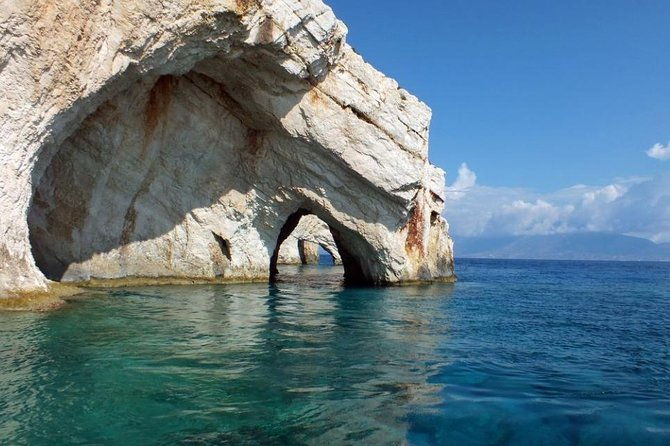 parga-sivota-islands-and-the-blue-lagoon-full-day-cruise-from-corfu