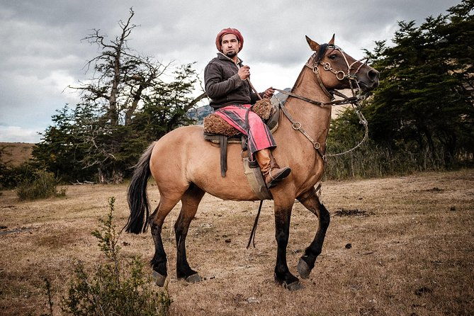 patagonian-ranch-nibepo-aike-adventure-with-horseback-riding