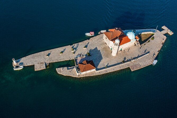 perast-and-our-lady-of-the-rocks-with-swimming