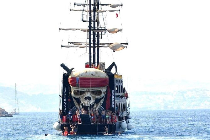 pirate-boat-trip-from-bodrum-all-inclusive-4