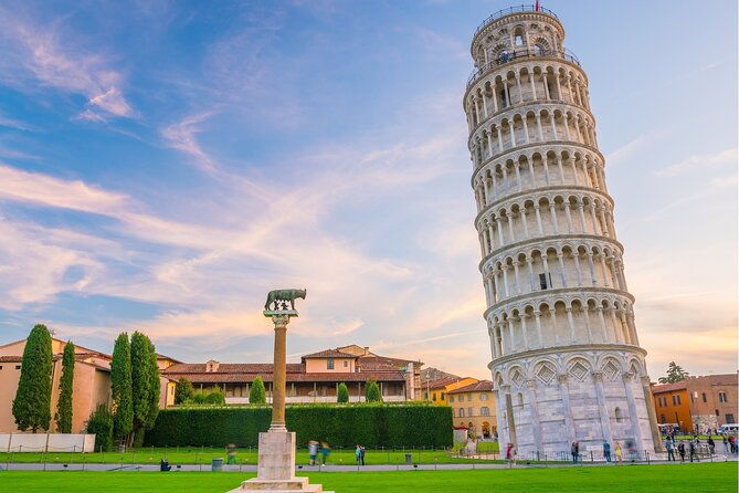 pisa-entrance-to-leaning-tower-all-attractions-of-pisa-complex-3