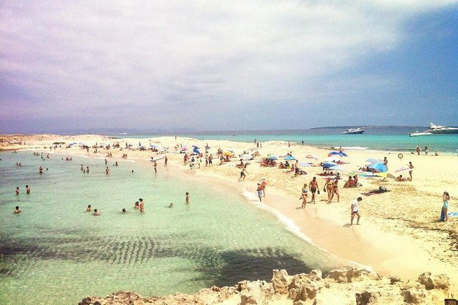 playa-de-ses-illetes-sailboat-full-day-private-trip