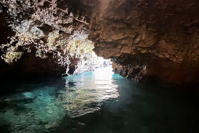 polignano-a-mare-luxury-boat-tour-aperitif-diving-and-snorkeling
