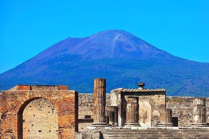 pompeii-guided-walking-tour-with-ticket-2