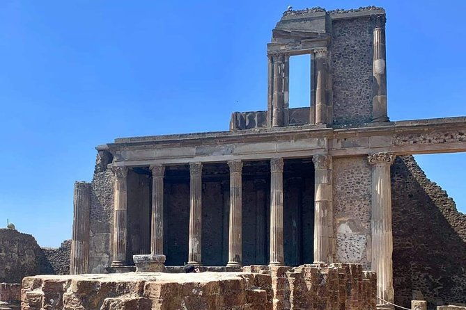pompeii-the-buried-city-2