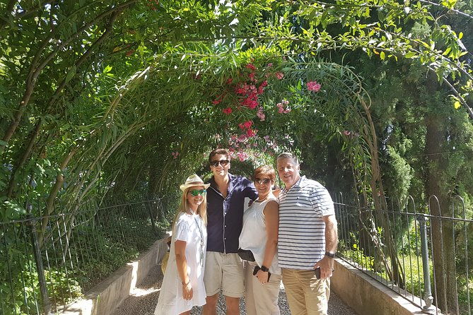 premium-granada-and-other-cities-private-tour
