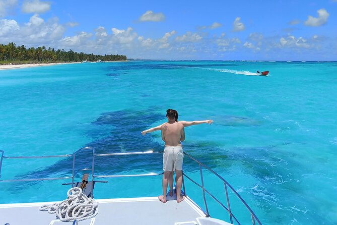 premium-party-boat-in-bavaro-punta-cana
