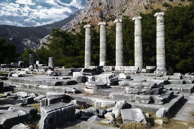 priene-miletos-didyma-tour-from-kusadasi-selcuk-hotels-2