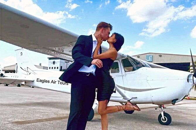 private-60-minute-romantic-air-tour-with-champagne-in-miami