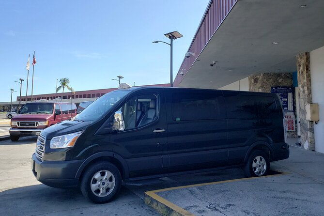 private-airport-round-trip-transportation-to-hotels-in-st-thomas