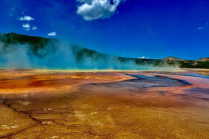 private-all-inclusive-yellowstone-lower-loopthe-volcano-tours-2