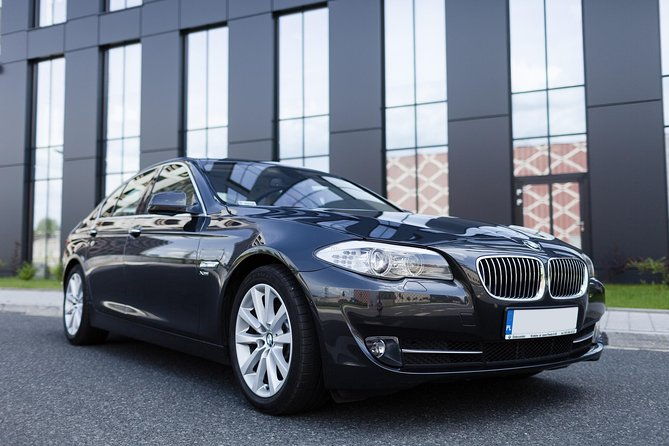 private-arrival-transfer-warsaw-chopin-airport-2