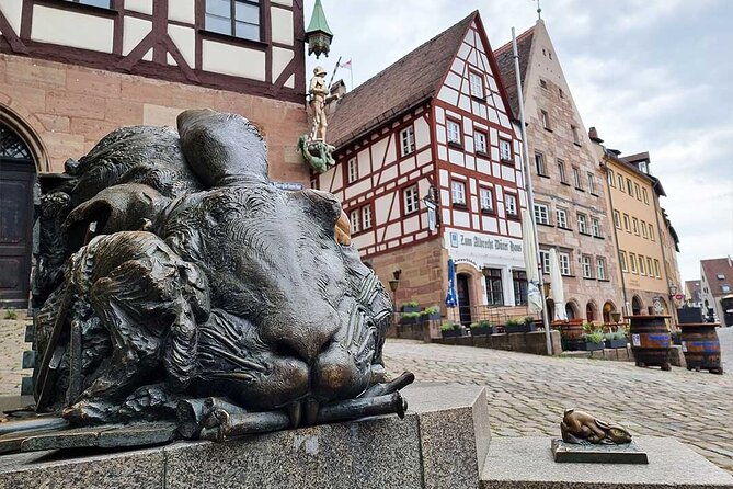 private-audio-book-city-rally-in-nurembergs-old-town