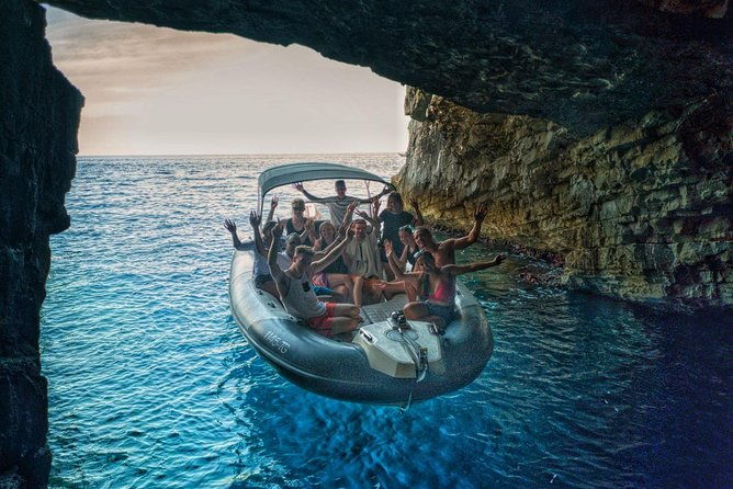 private-blue-cave-5-islands-tour-from-trogir