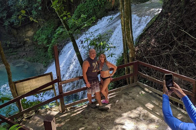 private-blue-hole-adventure
