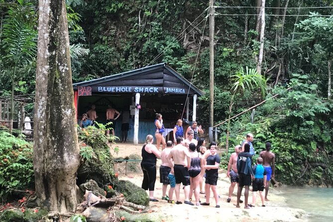 private-blue-hole-secret-falls-tour-with-entrance-fees