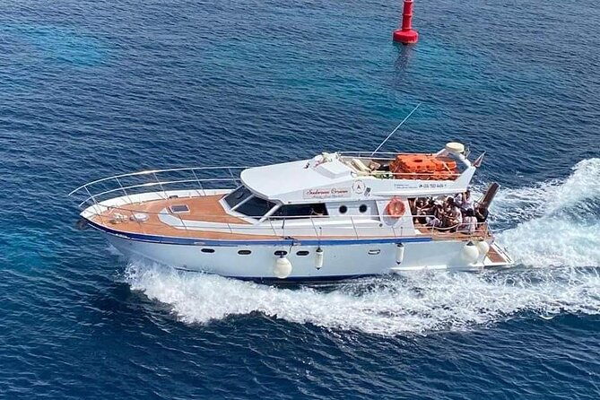 private-boat-charters-around-malta-gozo-comino-2