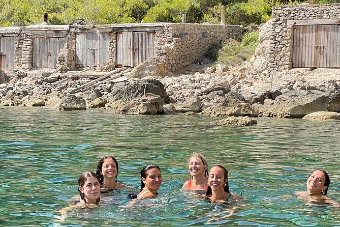 private-boat-rental-with-snorkel-in-san-antonio-ibiza