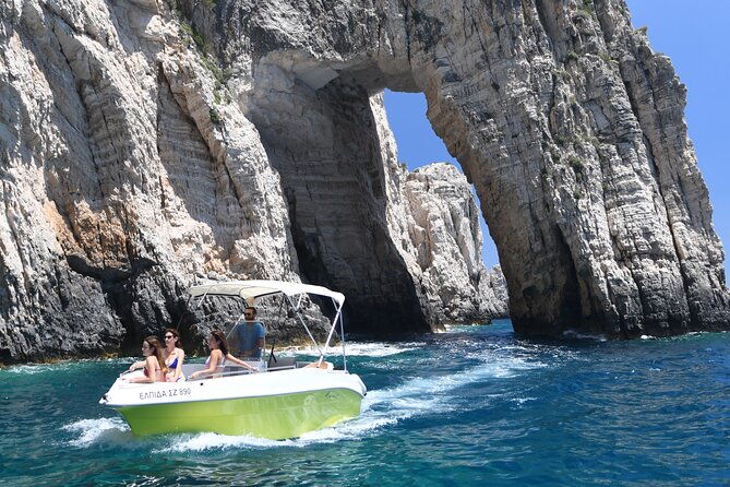 private-boat-rentals-in-laganas