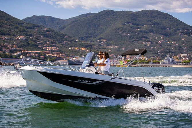 private-boat-tour-cinque-terre-and-portovenere-sunsix