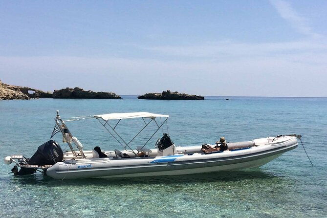 private-boat-tour-of-crete-coastlines