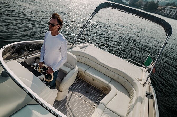 private-boat-tour-on-lake-como-3
