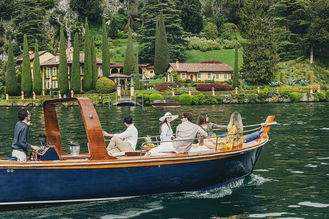 private-boat-tour-on-lake-como-5