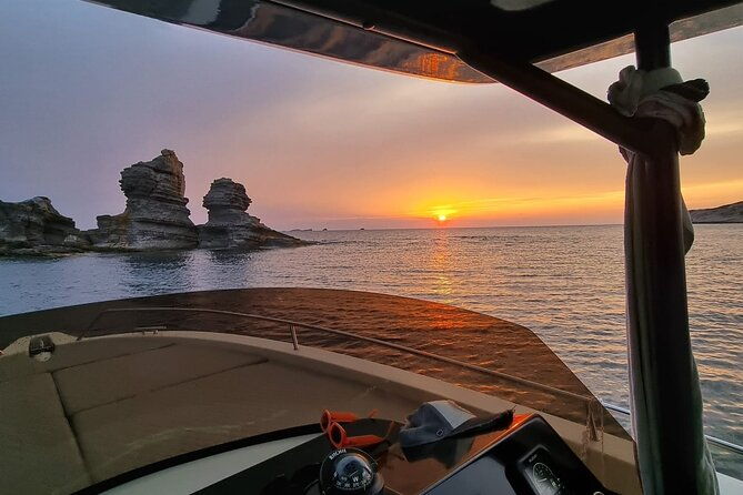 private-boat-tours-around-ibiza