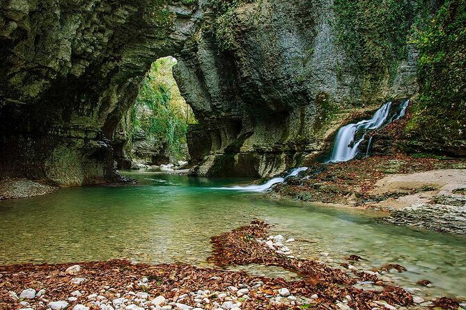 private-canyon-cave-tour-from-batumimartviliokatseprometheus