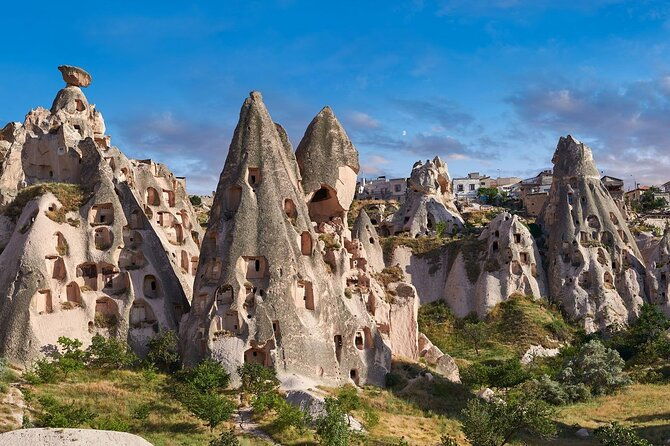 private-cappadocia-tour-with-luxury-minivan