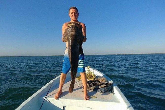 private-charter-inner-reef-trolling-spin-casting-island-stop