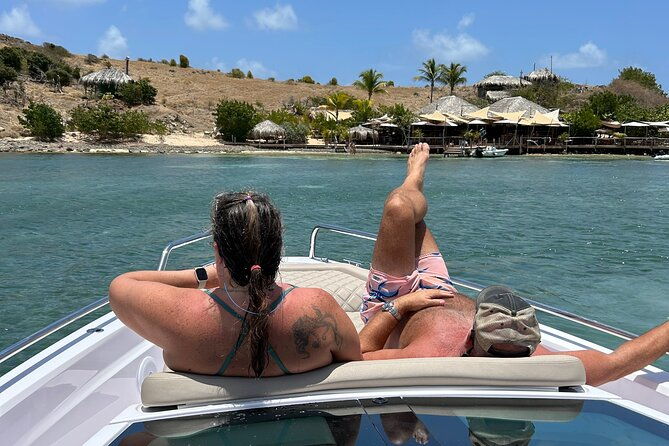 private-charter-tour-on-noali-axopar-37-around-st-martin