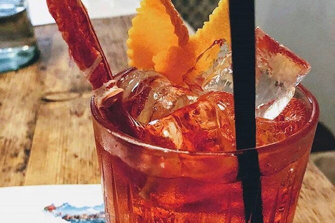 private-cocktail-making-class-in-manchester
