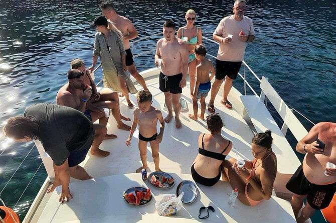 private-daily-cruise-or-sunset-for-swimming-max-11-persons
