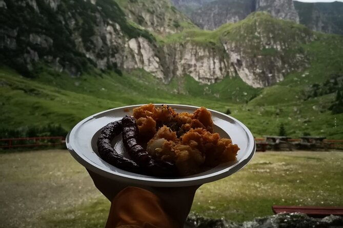 private-day-hike-from-brasov-to-malaiesti-cottage