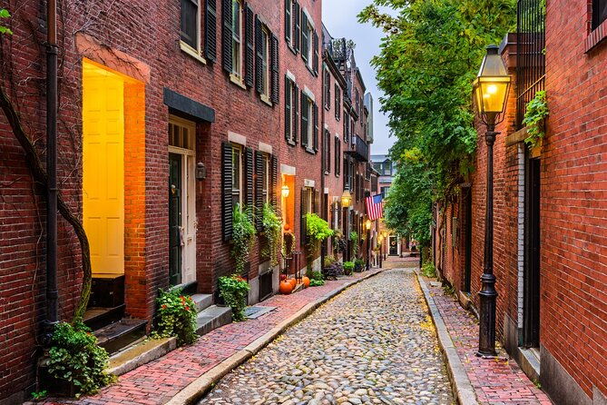 private-day-tour-of-salem-and-boston