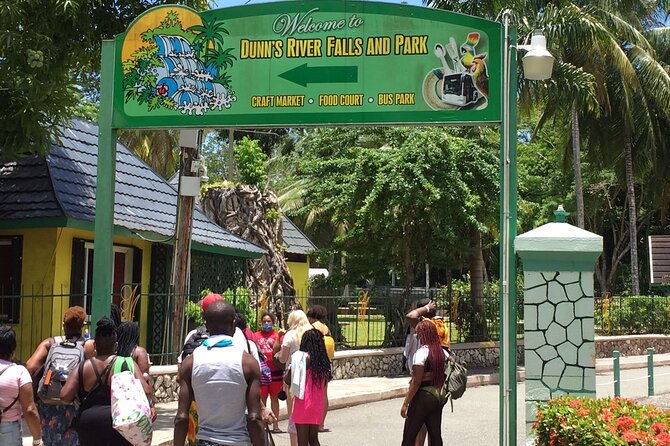 private-dunns-river-fall-blue-hole-in-ocho-rios-from-montego-bay