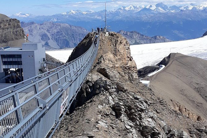 private-excursion-to-glacier-3000