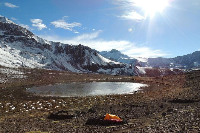 private-full-day-hike-to-pintor-hill-from-santiago-reaches-4-180m-in-one-day