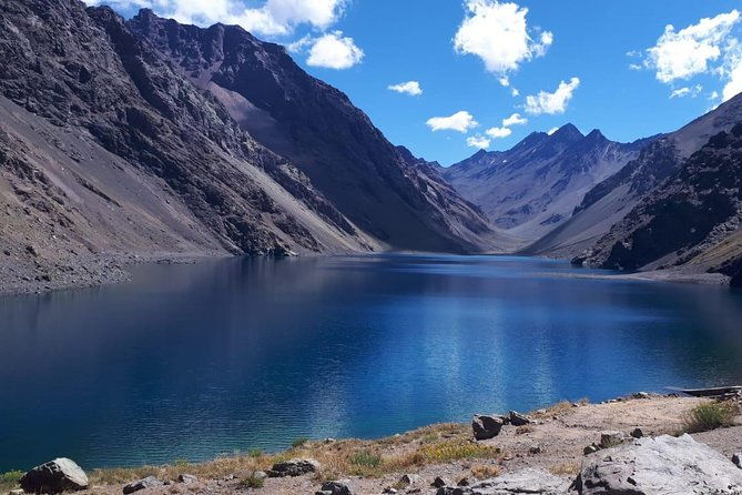 private-full-day-tour-portillo-ski-center-and-inca-lagoon-from-santiago