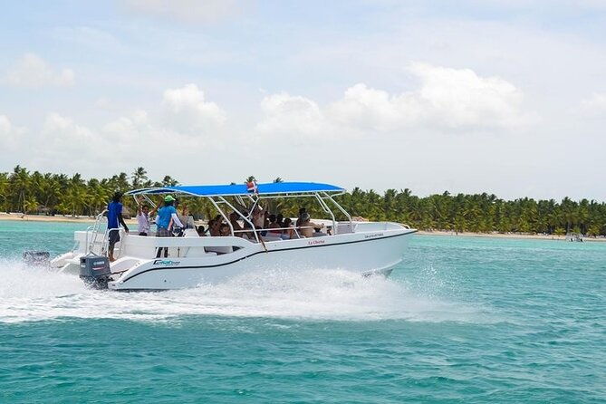 private-full-day-tour-to-saona-island-from-bayahibe-with-lunch
