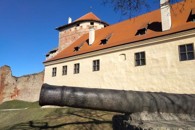 private-full-day-trip-to-bauska-rundale-and-jelgava-palace