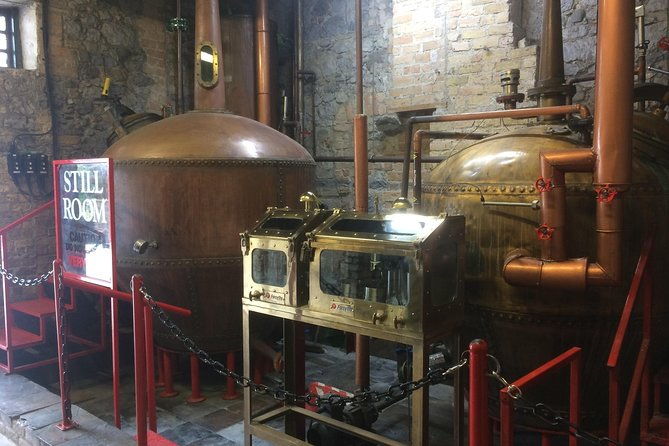 private-full-day-whiskey-tour-from-dublin-with-tullamore-d-e-w