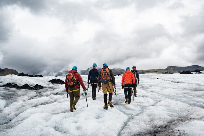 private-glacier-hike-on-solheimajokull-2