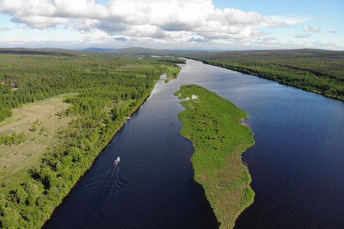 private-guided-fishing-boat-tour-in-rovaniemi