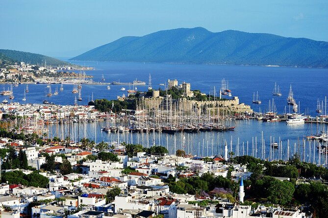 private-guided-walking-tour-to-bodrum-city-and-castle